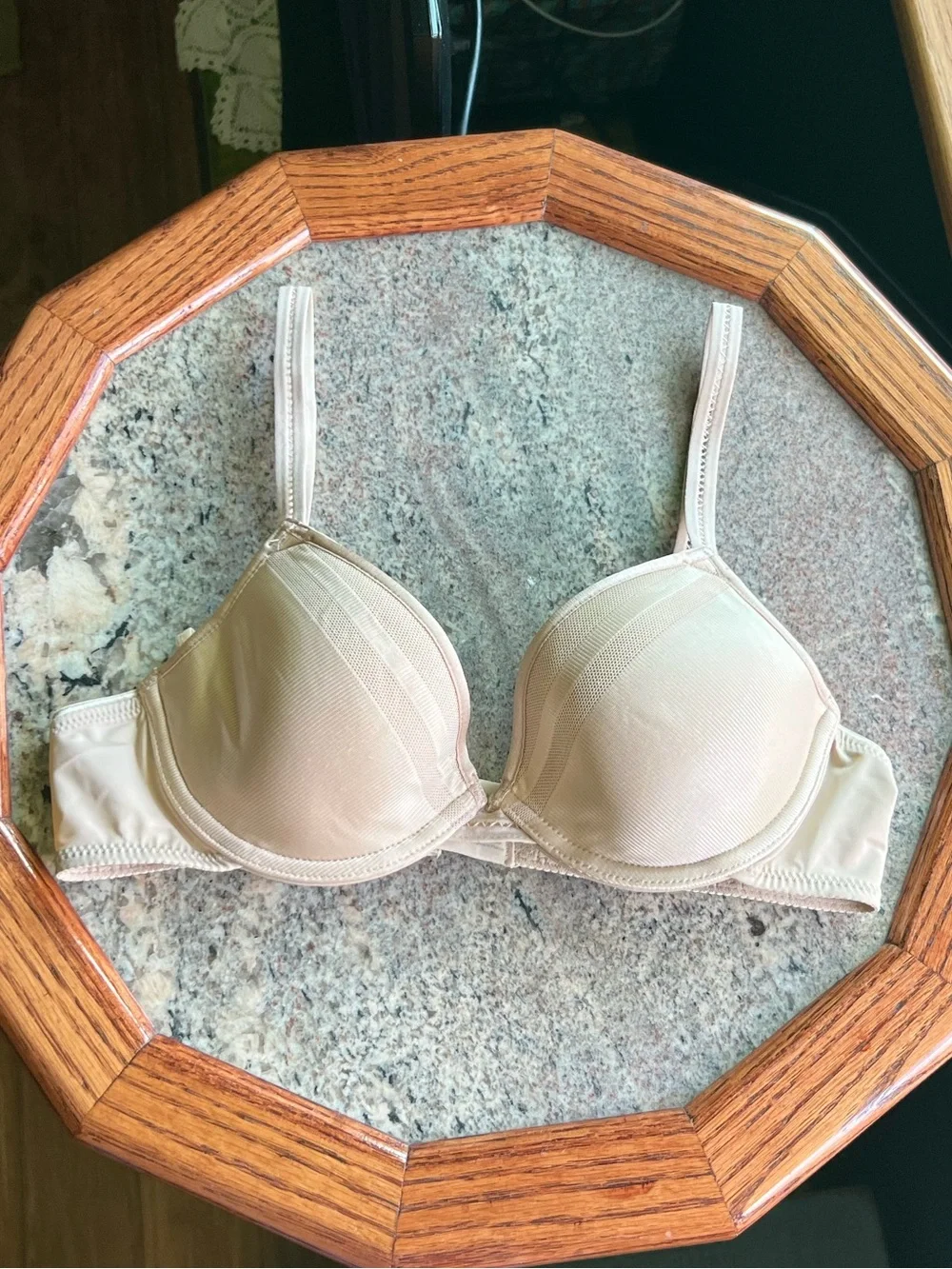 32B Chantelle Bra